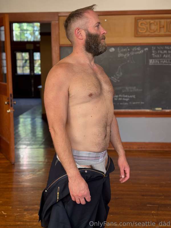 JANITOR'S CLOSETWhen Ryan saw janitor Beau walk by and into .. 2