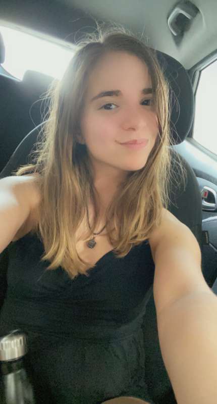 At the car wash 💦 SWIPE RIGHT 😛