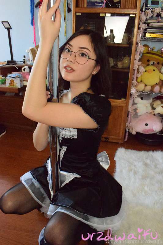 ur own personal lil maid!