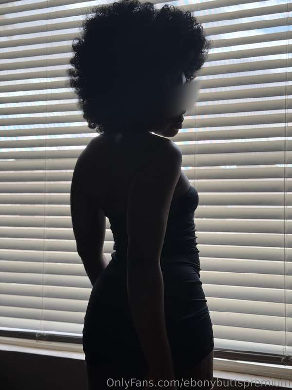 Is my silhouette sexy daddy? 😘 1