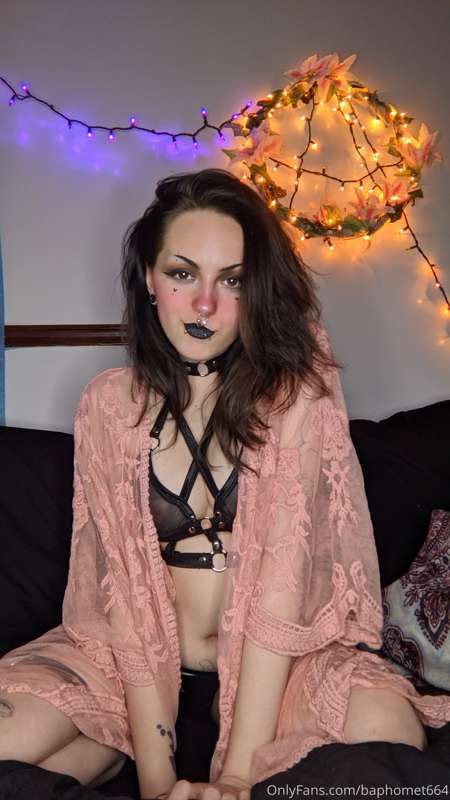 🍷 6