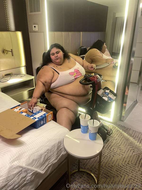 Crave Case picture set hehe 🤭🤤🐷🐖  1