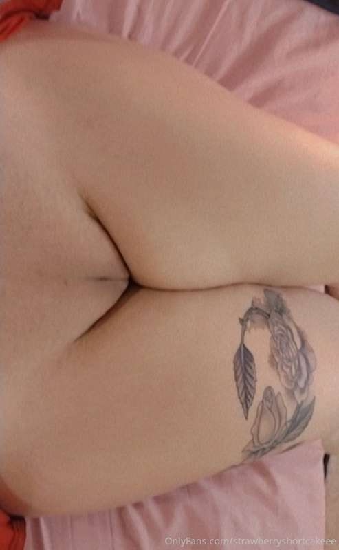 thick hips n fat pussy hehe