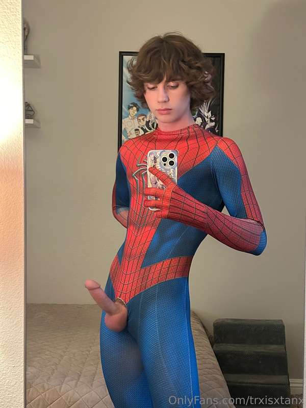 Peter Parker and his big web shooter is back. 💦 New jerk off.. 5
