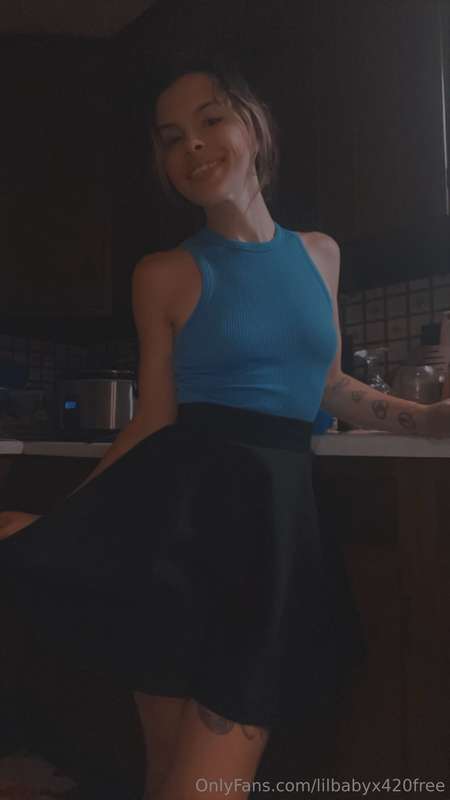 Lilbabyx420Free - Onlyfans - 02 Aug, 2024