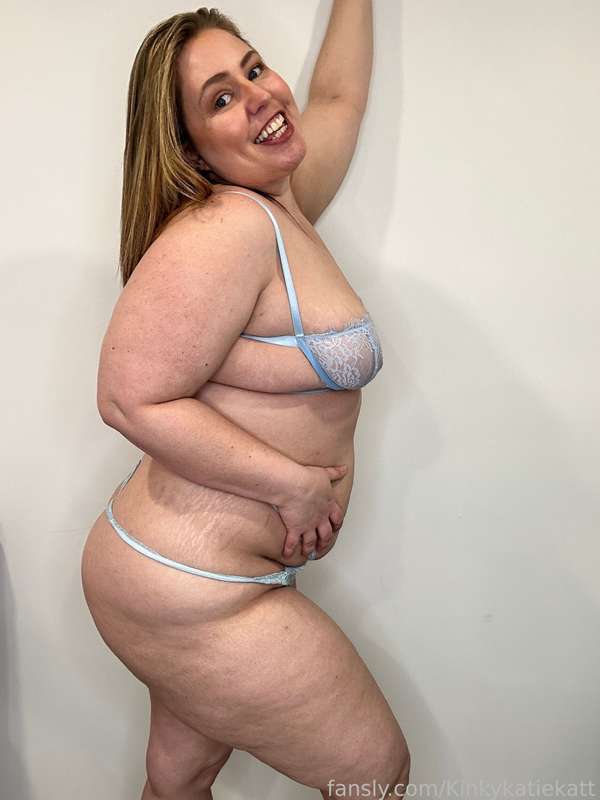 Kinkykatiekatt - Fansly - 25 Mar, 2023 4
