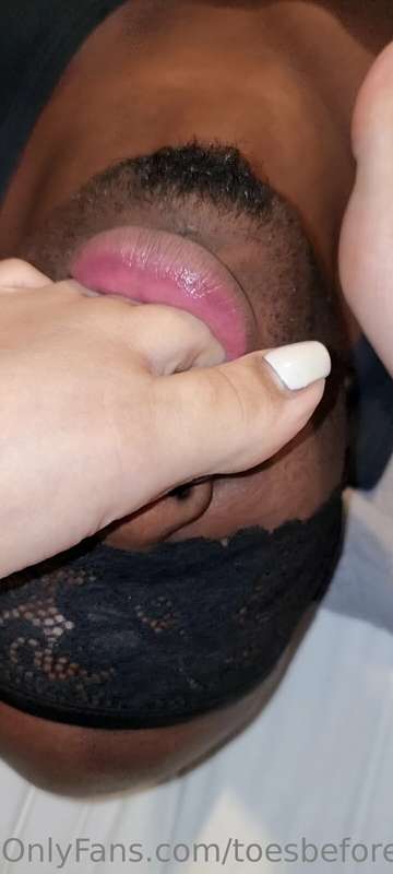 Under @miss_asian_feet Great times! 🤌🏿 2