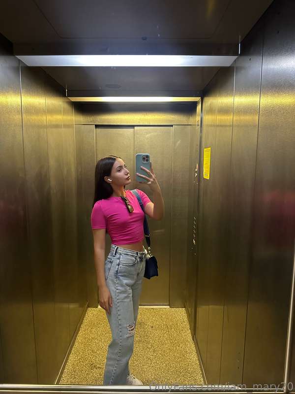 What do you think of my evening outfit for a walk in the par..