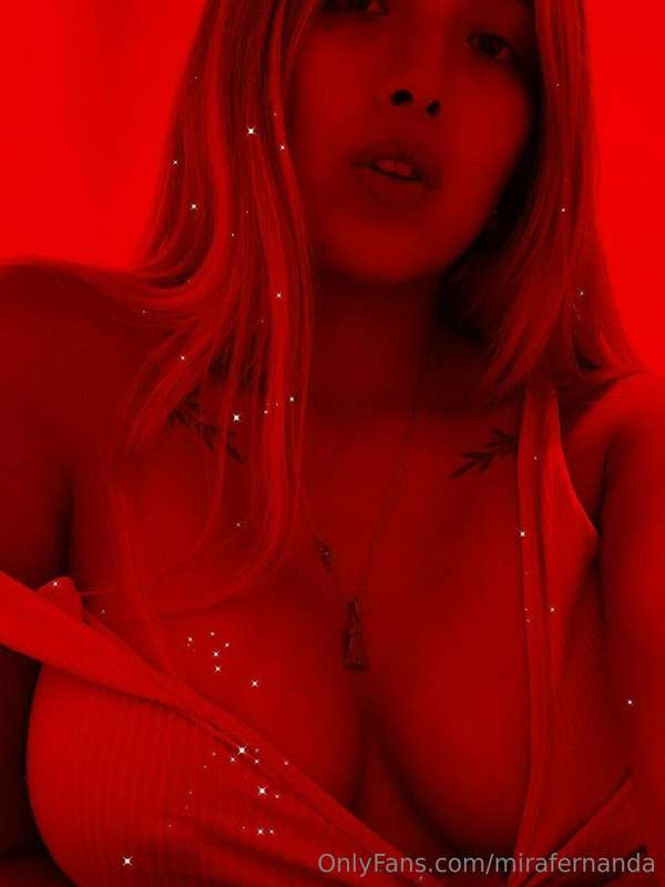 My friend SOL BELL is hot 24/7  🌶️Account FREE 🌶️ @solbell @..