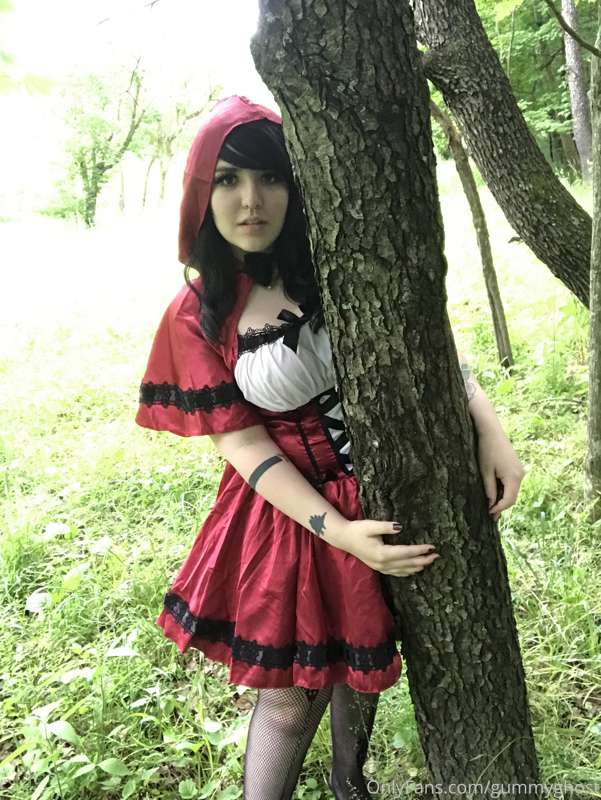 Im wandering the forest all alone, looking for the big bad w.. 25