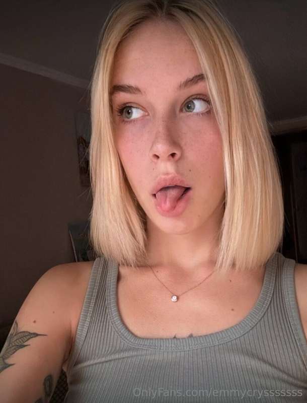 # 🔥*****FREE SUBSCRIPTION*****🔥 This babe @ultramarinbaby of..