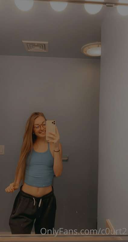 adore me
