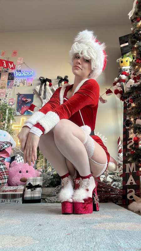 Indigowhite - Fansly - 26 Dec, 2023 184