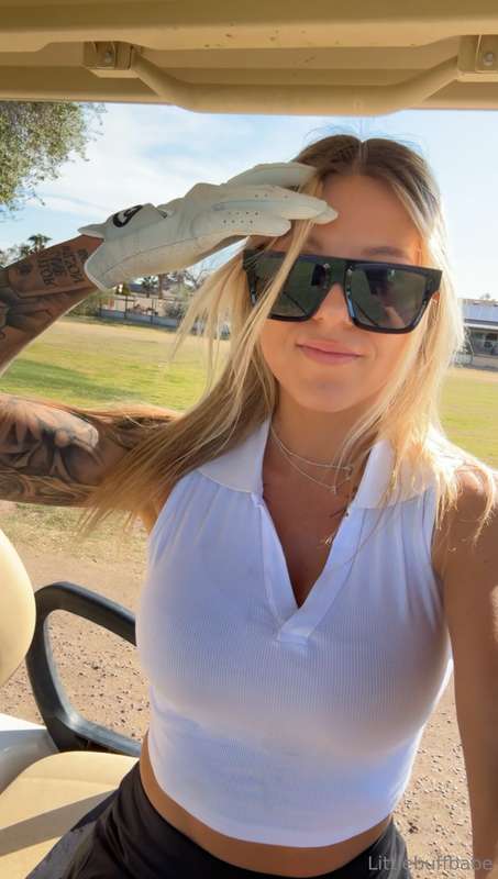 Sorry guys i took a few days off to golf and get recharged ❤..