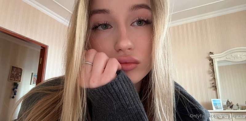 I look like I need a hug, right? Or at least a sweet message..