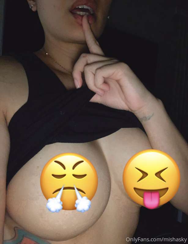 Never left 😜 message me for rates. Doing specials and also s..