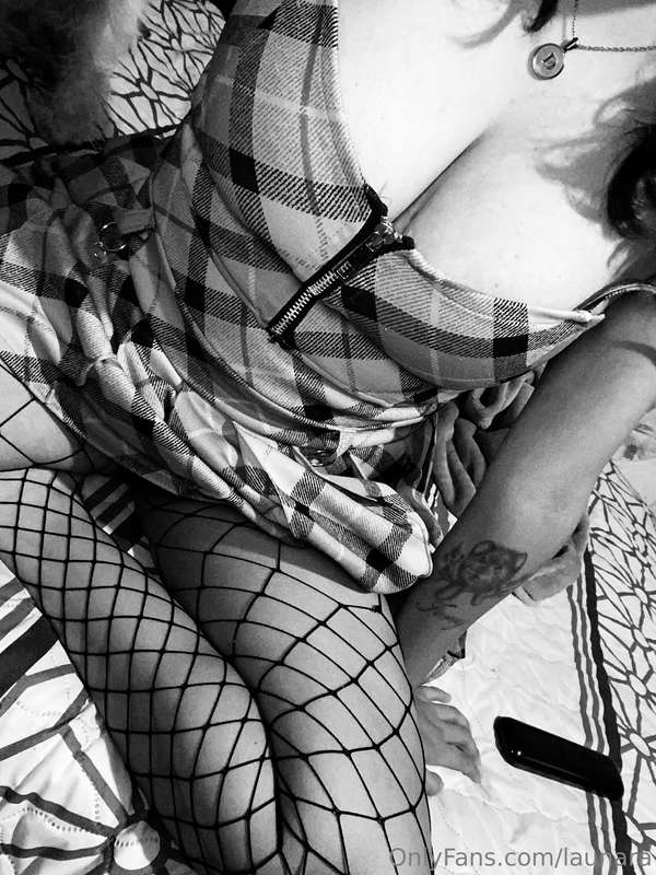 Launara - Onlyfans - 26 Nov, 2024