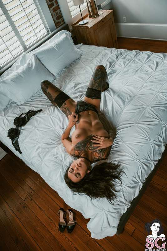 @lydiajasminee 'Arrived' like a storm, fierce, intoxicating,.. 3