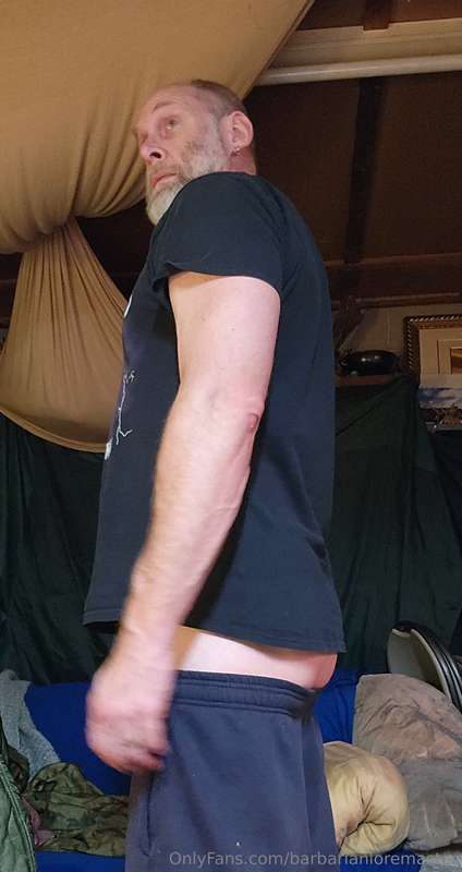 What do you mean pull up my sweats? Pull them down, I think .. 3