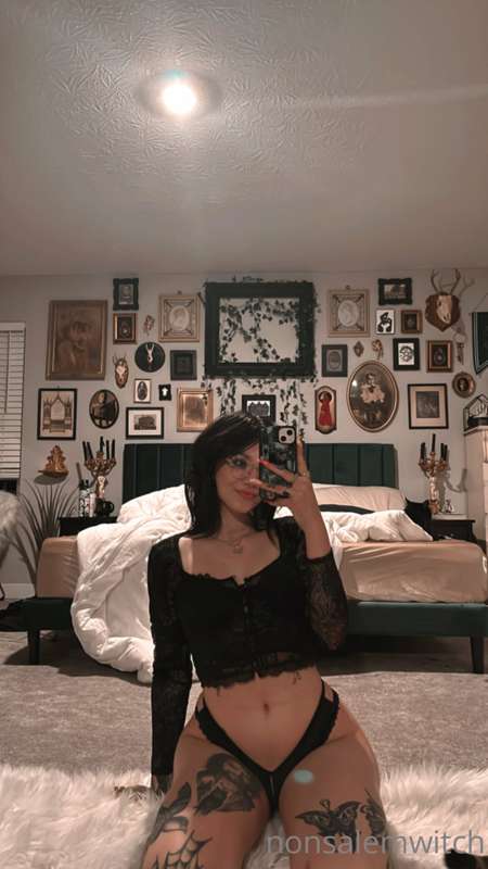 Nonsalemwitch - Onlyfans - 28 Aug, 2022