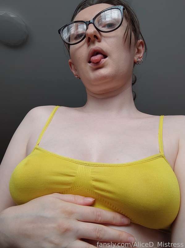 Aliced_Mistress - Fansly - 25 Sep, 2023 12
