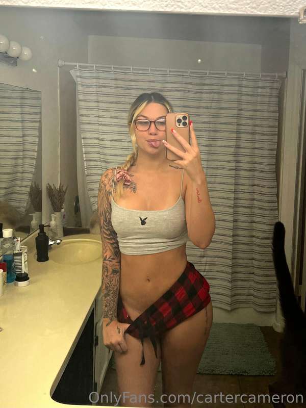 goodnight🥰 i sure hope a sexy man doesn’t slip his big warm ..