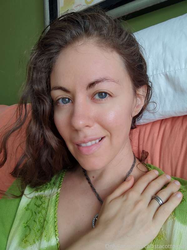 Having a perfect Saturday ☺️ how are y'all?