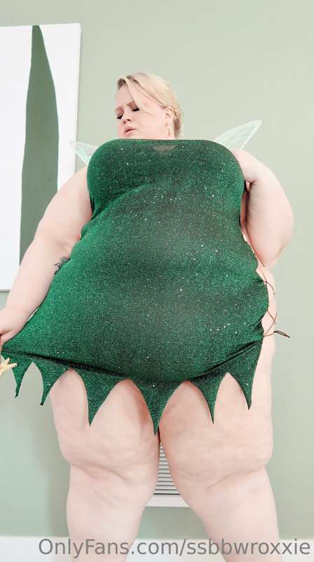 🧚‍♂️Tinker Bell really let herself go🍕🌭🍔🍰 28