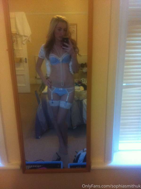 Cute lil throwback!! 3