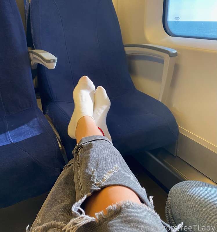 Feetlady - Fansly - 12 Dec, 2022 8