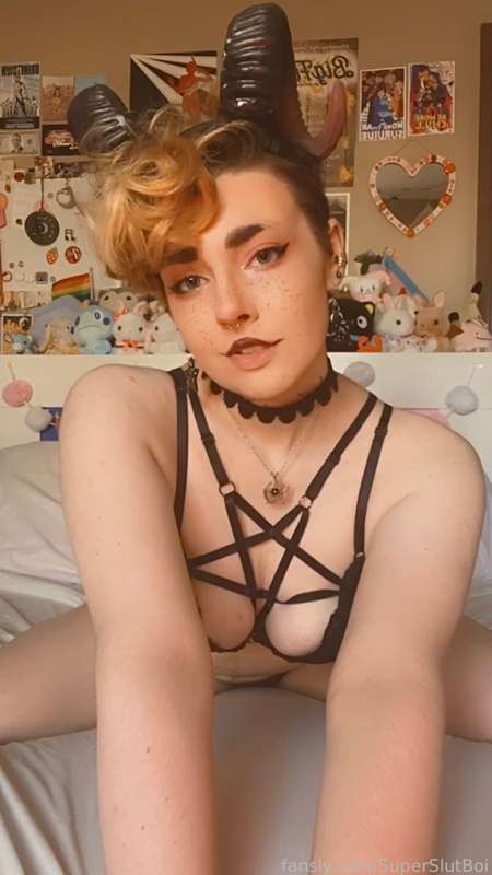 Superslutboi - Fansly - 09 Nov, 2022 47