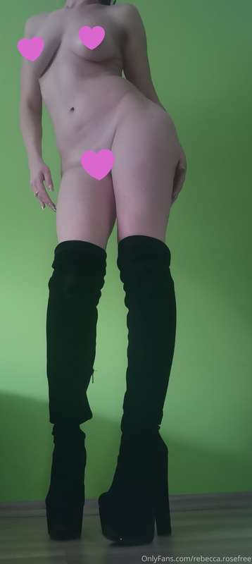 Finally Weekend! What's your plan? Could the boots stay on m..