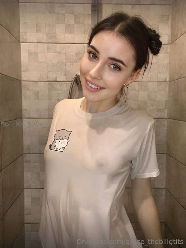 𝐅𝐑𝐄𝐄 𝐒𝐔𝐁👉@sofimarlowe 🙈🔞WOW🔥@sofimarlowe , SWEET😍 GIRL OF YO..