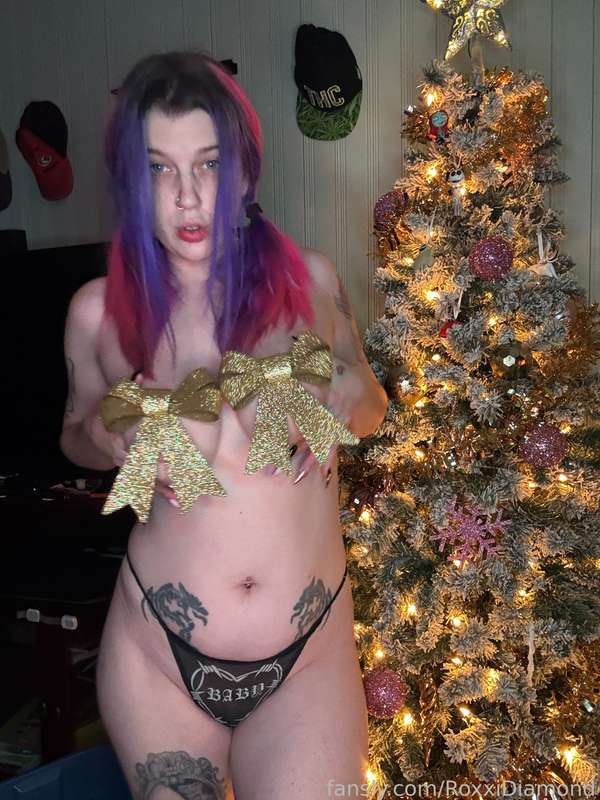 Roxxidiamond - Fansly - 18 Dec, 2024 4
