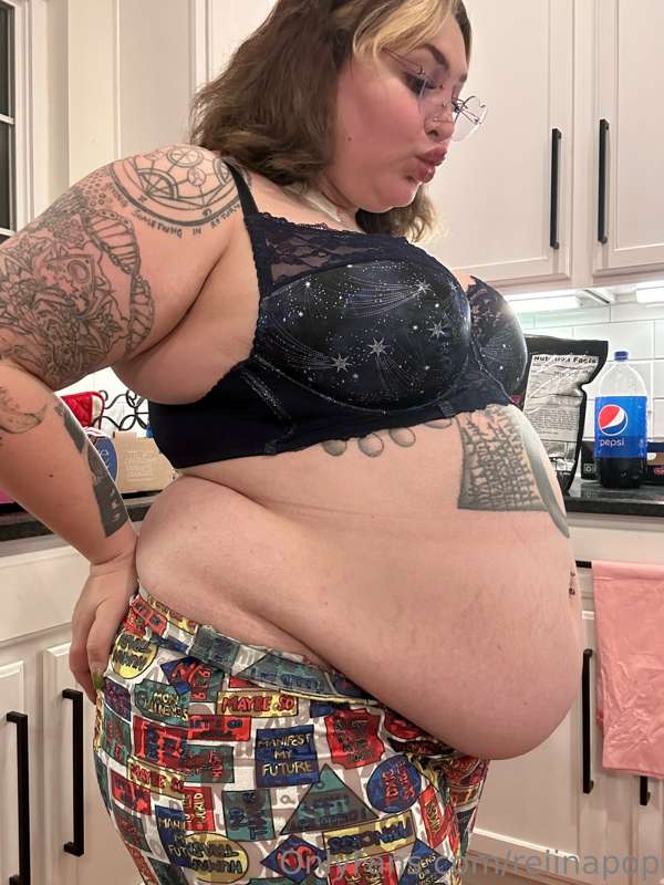 Some more before pics.. you can see even when I try to suck .. 6