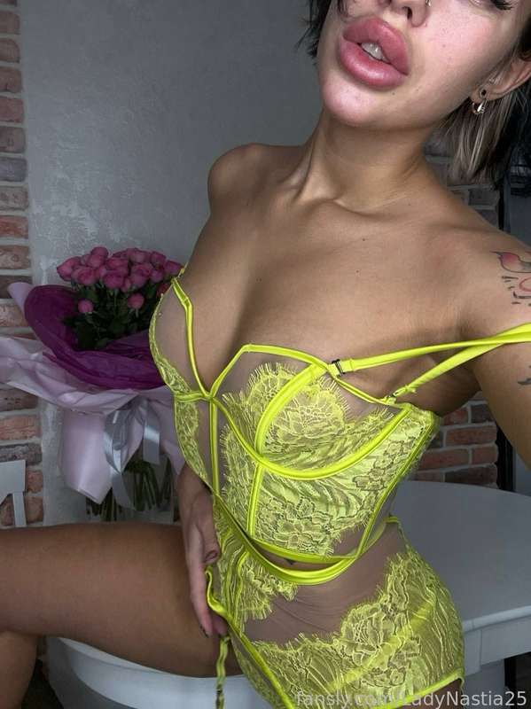 Ladynastia25 - Fansly - 02 Jan, 2024 9