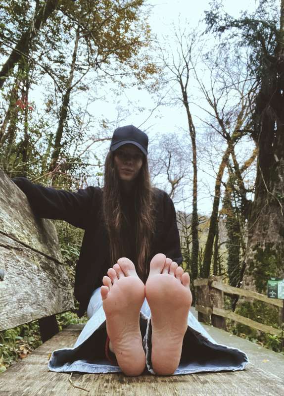 Feetlady - Fansly - 22 Nov, 2022 6