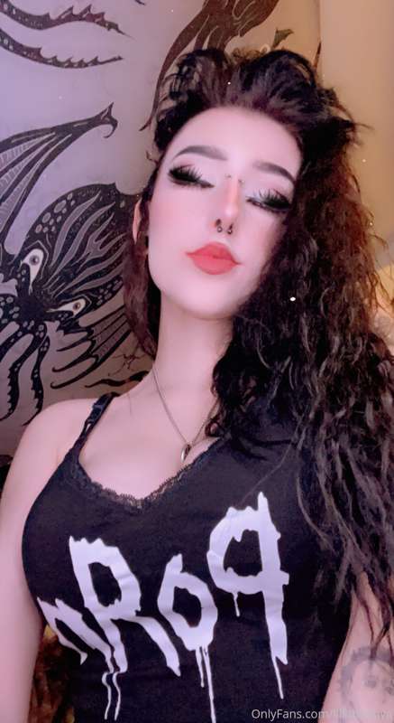 💦🖤 I permed my hair lol 🖤💦 23