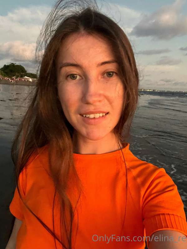 Hi there🧡 That would be my face🤗