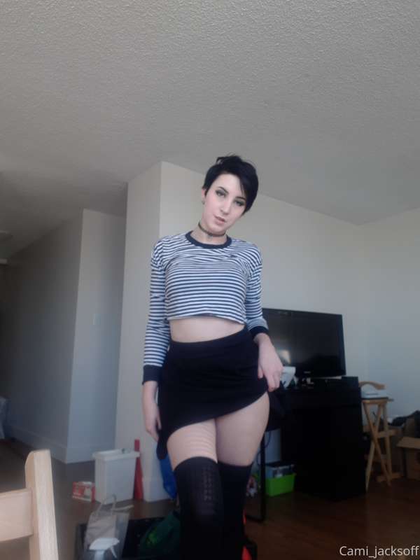 Can't pick which top to wear, i want to just give up and be .. 3