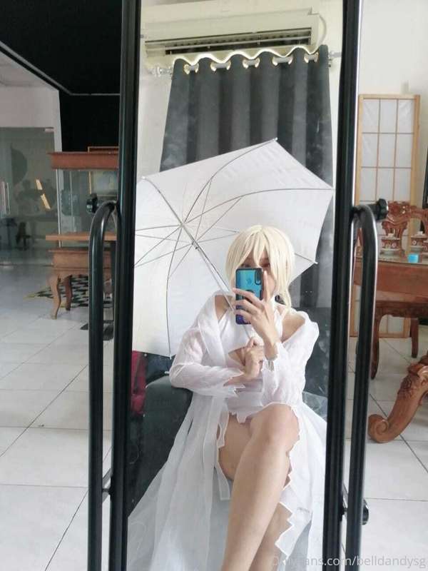 Artoria Pendragon - Fate/Stay Night (Swimsuit version) 🥰 Hop.. 1