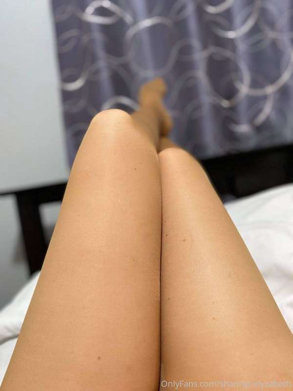 For my pantyhose fetish men. 😘 1