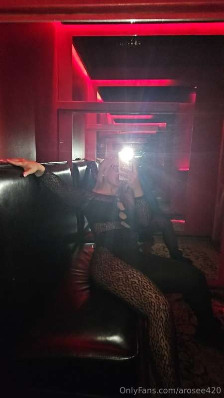 See me in the red room😘 4