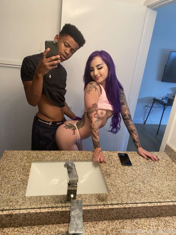 that one time @ruthlessxkid and i shot a porno in his bathro.. 2