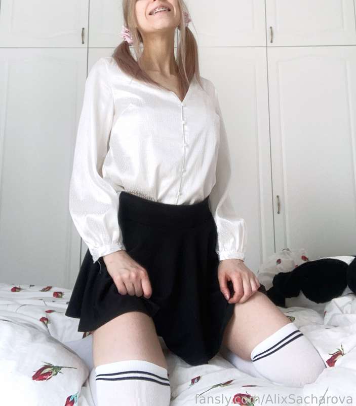 Alixsacharova - Fansly - 22 Aug, 2021