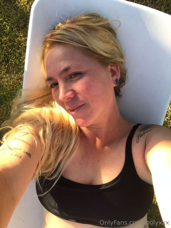 a little bit of sun💯💫