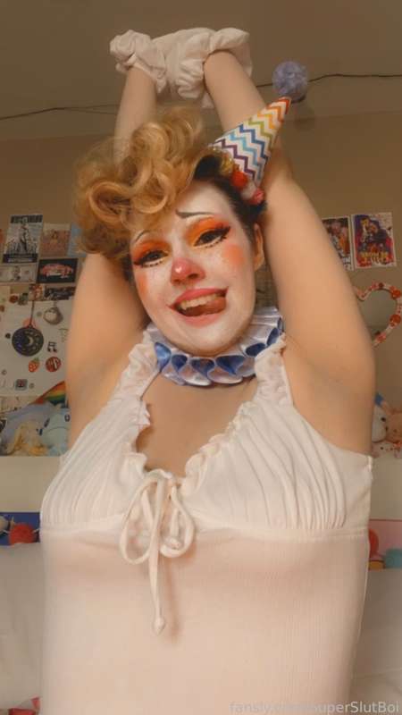 Superslutboi - Fansly - 22 Nov, 2022 10