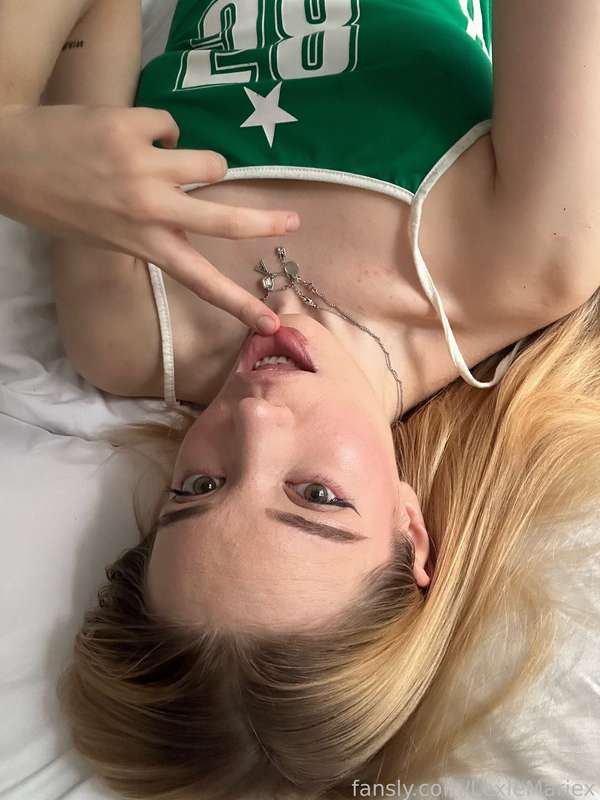 Lexiemariex - Fansly - 06 Apr, 2025