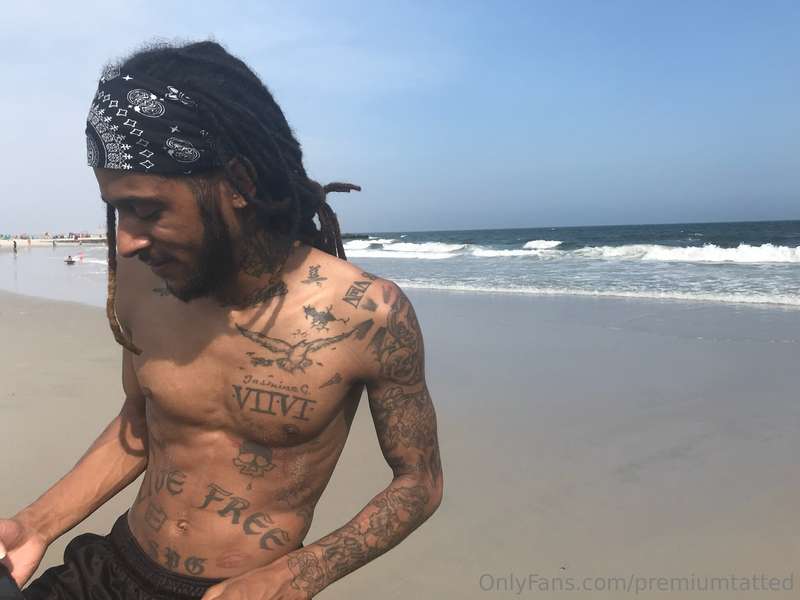 Fun fact about me I love spending time on the beach 🏖️ 