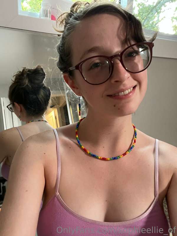 Sophieellie_Of - Onlyfans - 06 Aug, 2023